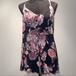 Floral tank
